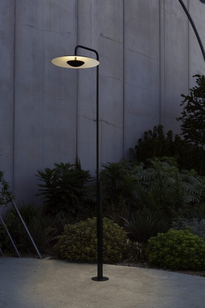 Ginger lampa stojąca outdoor Marset